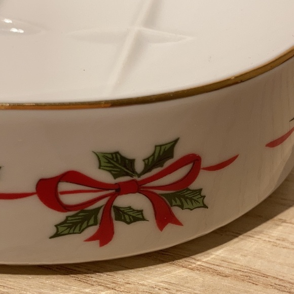 Holiday soap dish with holly and berries - Picture 13 of 13